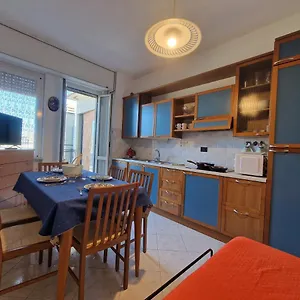 loano-centro-vista-aperta-nel-cuore-del-paese.hotelitalianriviera.com/